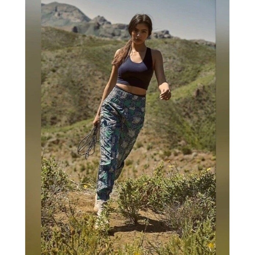 Free People Movement S Printed Joggers The Way Home Pants Plaid Parachute